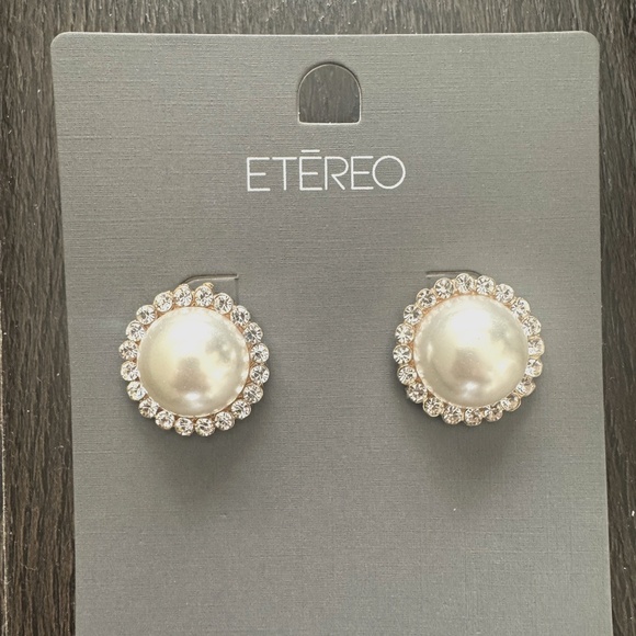 Brand new Etereo earring - Picture 1 of 2